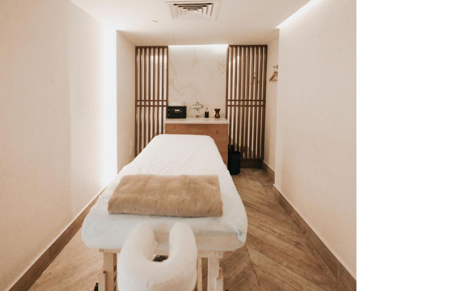 Hotel Baron